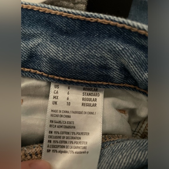 American Eagle women's size 6 mom jeans - Picture 4 of 7